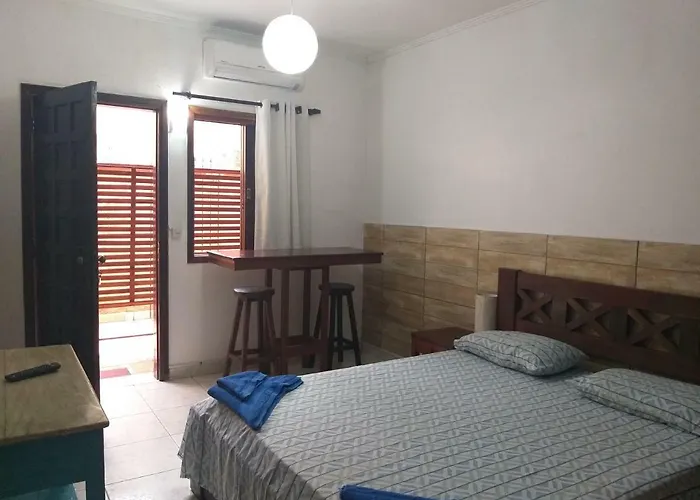 Limoeiro Suites
